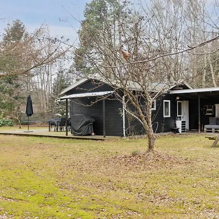 Lovely Retreat In The Plantation Frederiksværk
